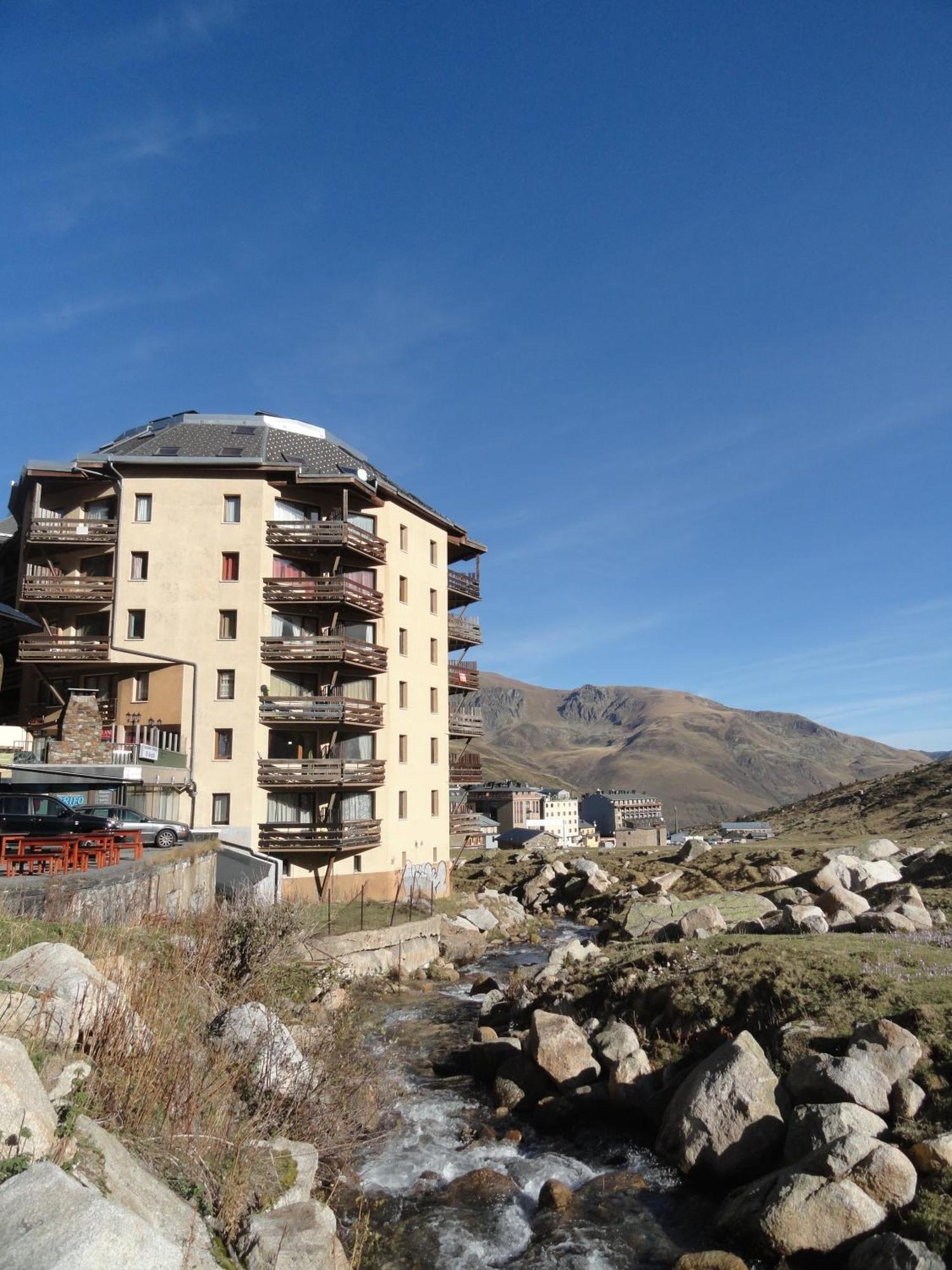 Altissim Grizzly Apartment Pas De La Casa Luaran gambar