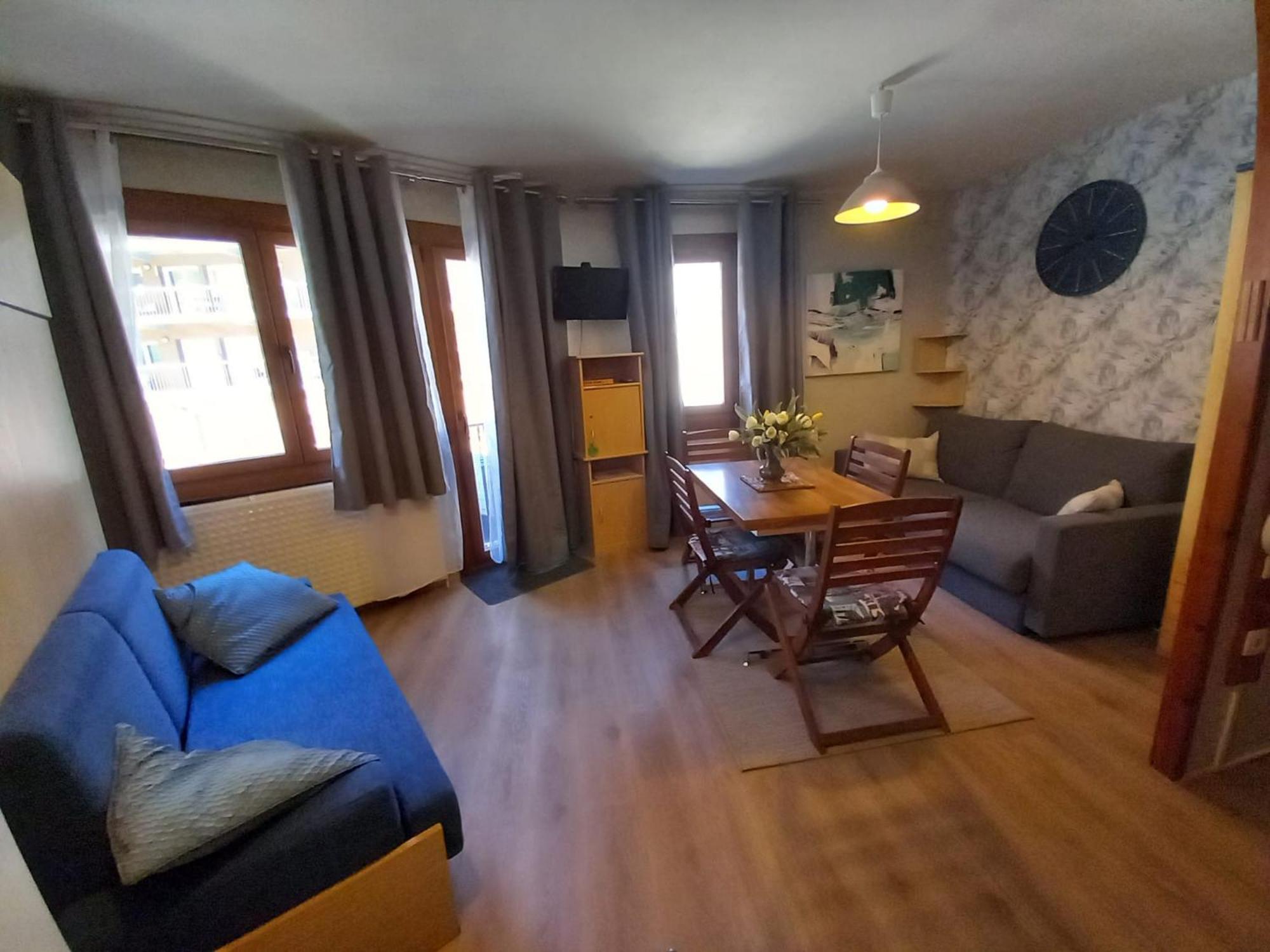 Altissim Grizzly Apartment Pas De La Casa Luaran gambar